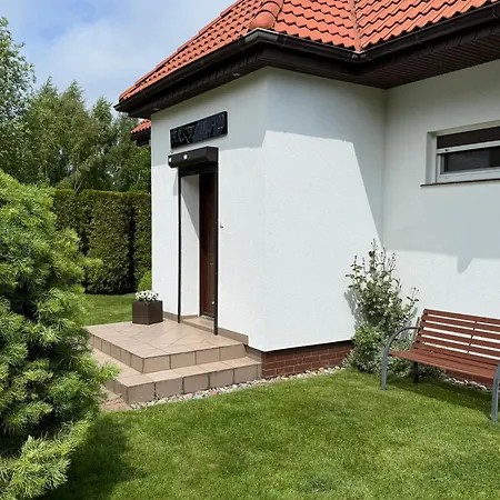 Dom U Mirki I Leszka Lejlighed Rusinowo (Slawno)